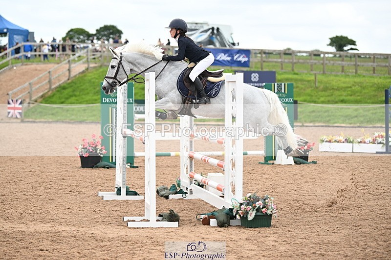 240630A-140329-13983 - Cls 25 HOYS 138cm Qualifier