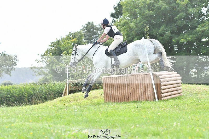 240803-145153-08063 - 224-Susanna_Morris-BREEOGUE_BREEZE