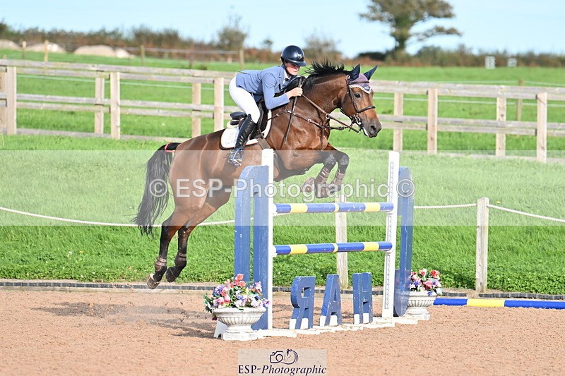 231015A-155759-09189 - Cls 32 National 1.30 & 1.40m Open