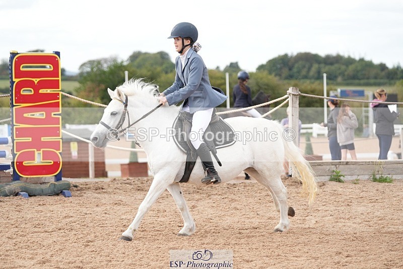 260901-155925-00135 - 70cm Classes