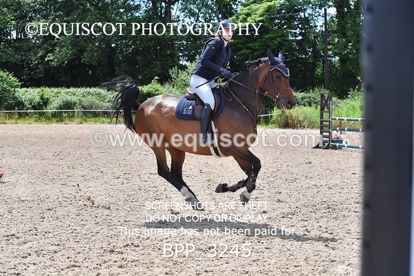 BPP_3245 - CLASS 15 SUN Senior Discovery/ 1m Open