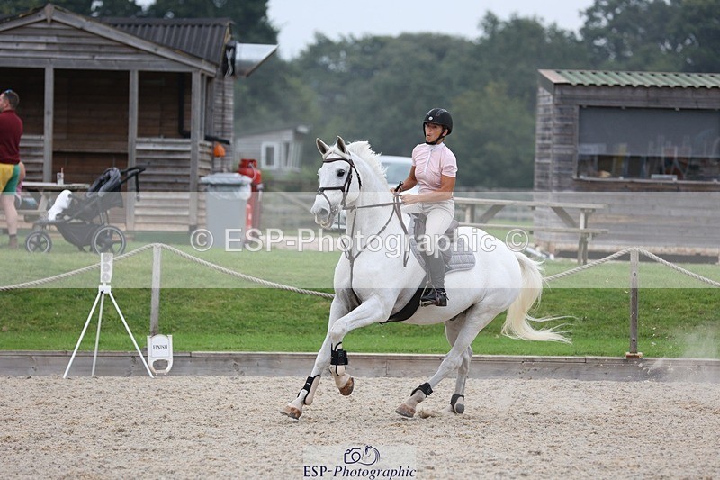 230908-182902-03778 - Cls 9 Snr Newcomers & 1.10m Open