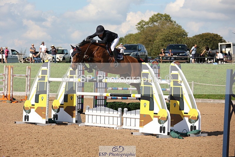 230915A-150635-02923 - Cls 5 National 1.40m