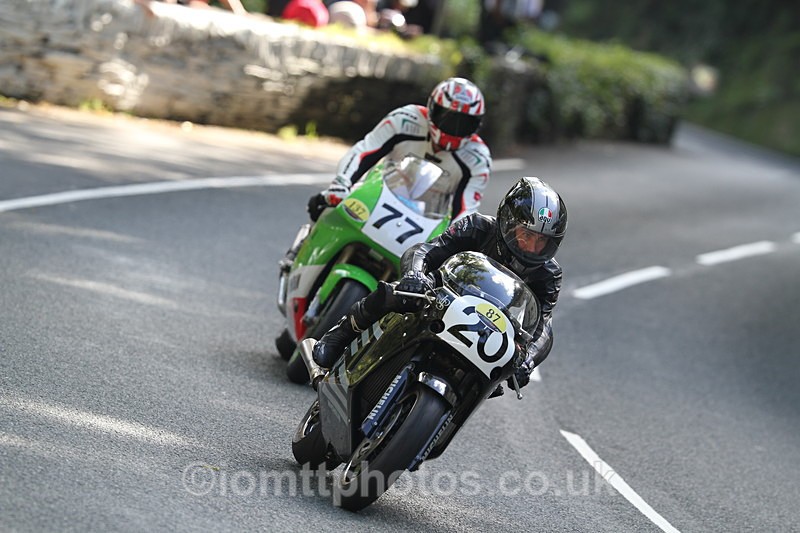 FOM_1151 - Classic TT Lap of honour