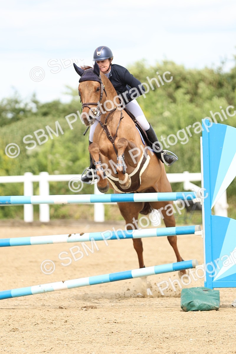 SBM_001396 - Class 5 - Senior Foxhunter - 1.20m