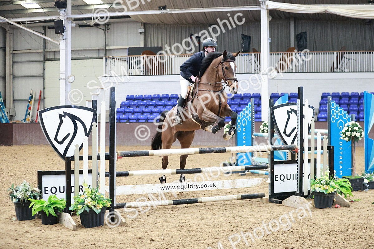 SBM_000901 - Class 4 - Senior Newcomers - 1.10m