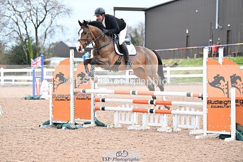 250112-094326-00777 - Cls 15 British Novice and 90cm Open