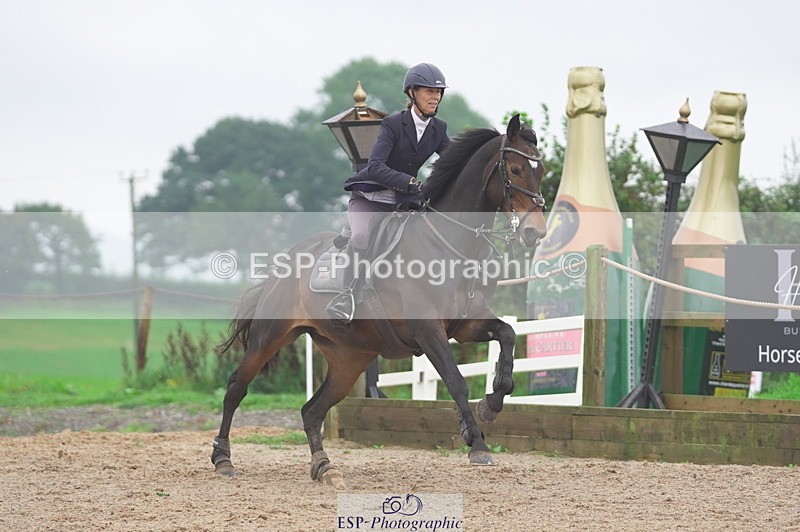 231017A-160248-07740 - Cls 31 Snr 1m Derby