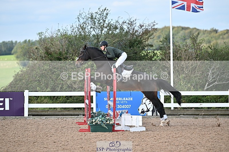 241004A-114142-01620 - Fri 08 85cm Amateur Quals