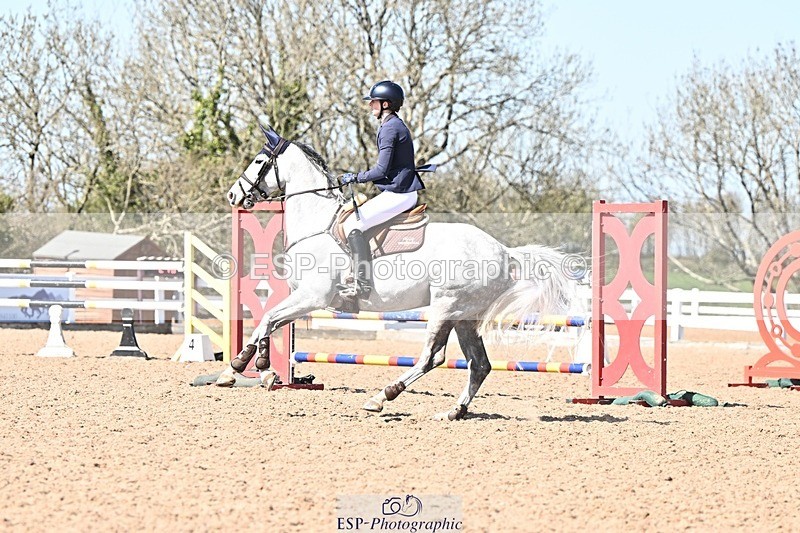 250409-140151-00710 - Snr Fox & 1.20m Open