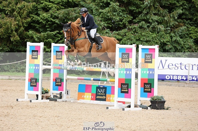240711-161803-29417 - Cls 124 Foxhunter