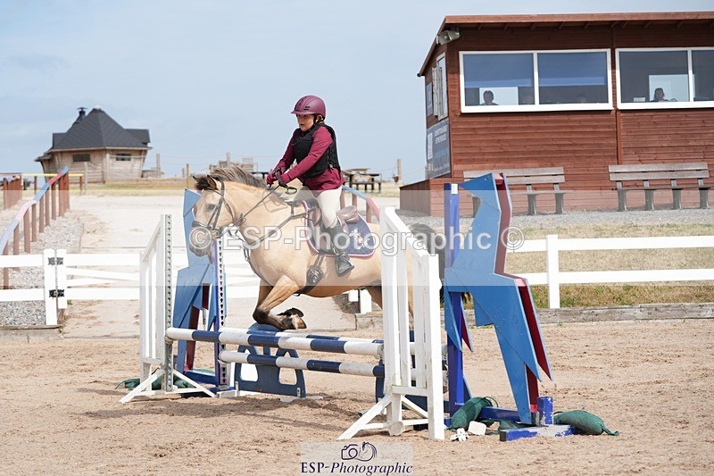 250715-160000-00051 - 60cm & Clr Rnd