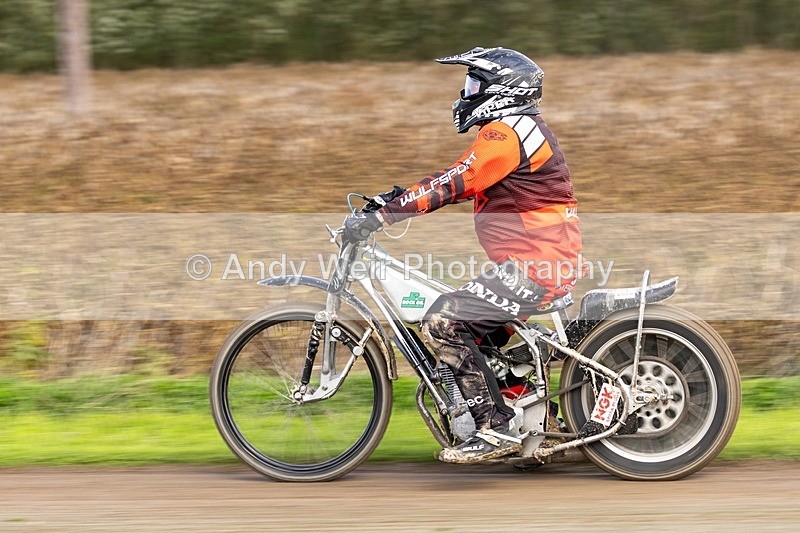 20260919-R7-9B3A0690 - Latest Photographs