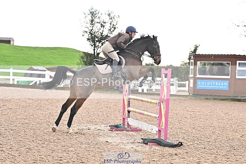 251119-100753-00074 - Cls 1 British Novice and 90cm Open