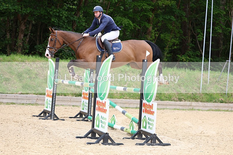 3E7A9534 - Class 9: Senior Foxhunter/1.20 open