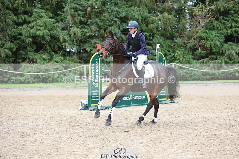 251026A-125241-24896 - G-551-Helen.Daly