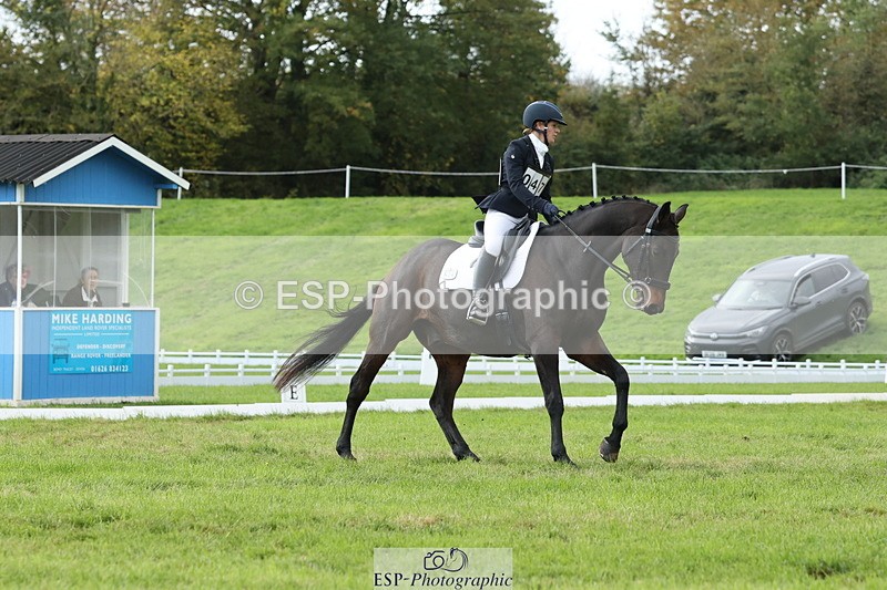 251024A-133835-12435 - F-474-Sarah.Orme