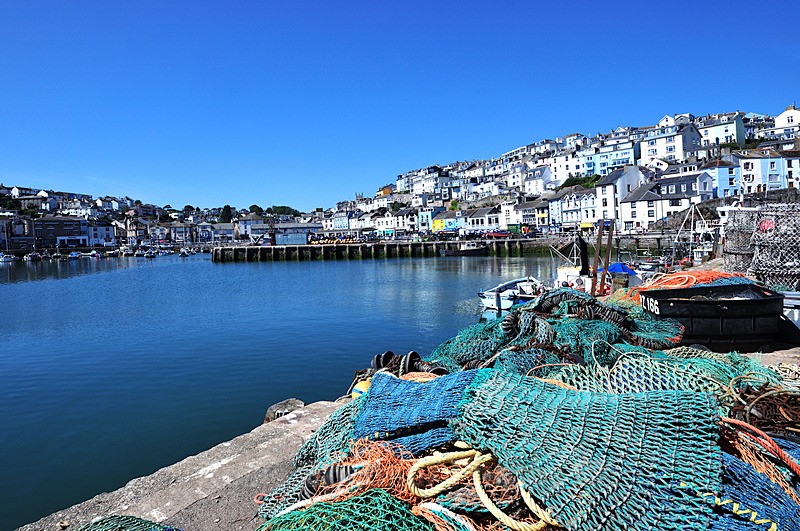 TQ173 A clear Blue sky at Brixham Harbour - Greetings Cards Brixham Broadsands and Kingswear