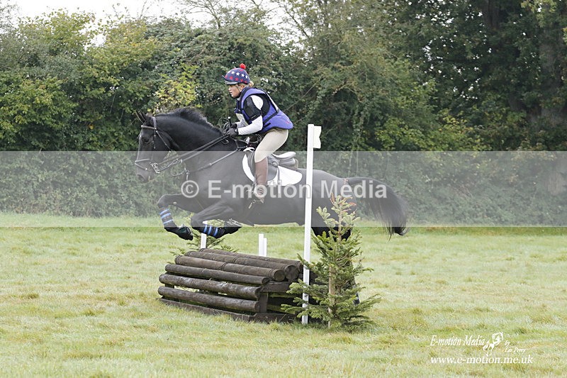 WWHT 171021 0573 - Novice Restricted (0.80m)  17/10/21