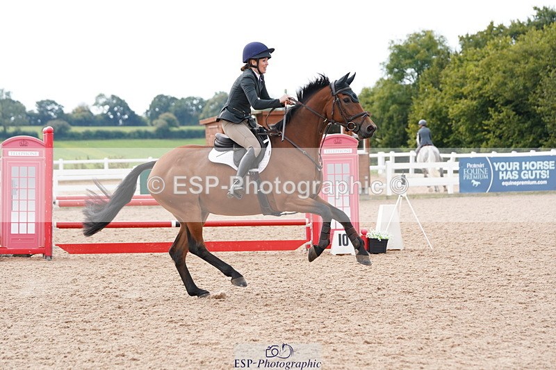 240915A-114334-09526 - Cls 33 85cm Amateur Qualifier