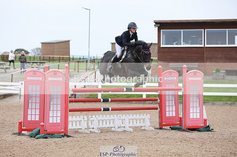 241101A-131508-02013 - FRI Cls 6 Foxhunter and 1.20m Open