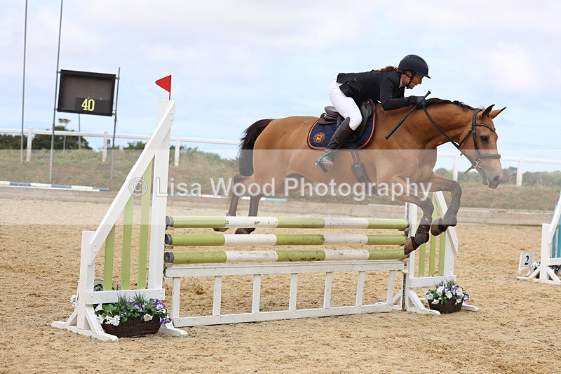 3E7A4868 - Class 4: Senior British Novice/90cm open