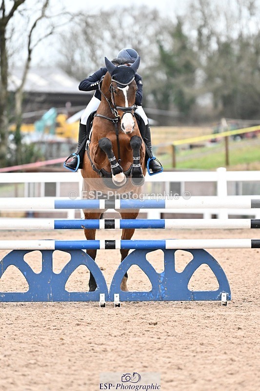 250112-120912-01248 - Cls 19 Snr 1.05m Open