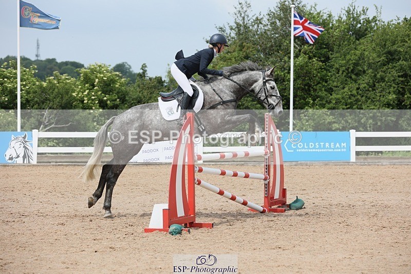 250523-120121-01164 - Cls 09 A&B  Snr Disc & 1.00m Open