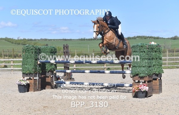 BPP_3180 - CLASS 14  Senior Newcomers/ 1.10m Open