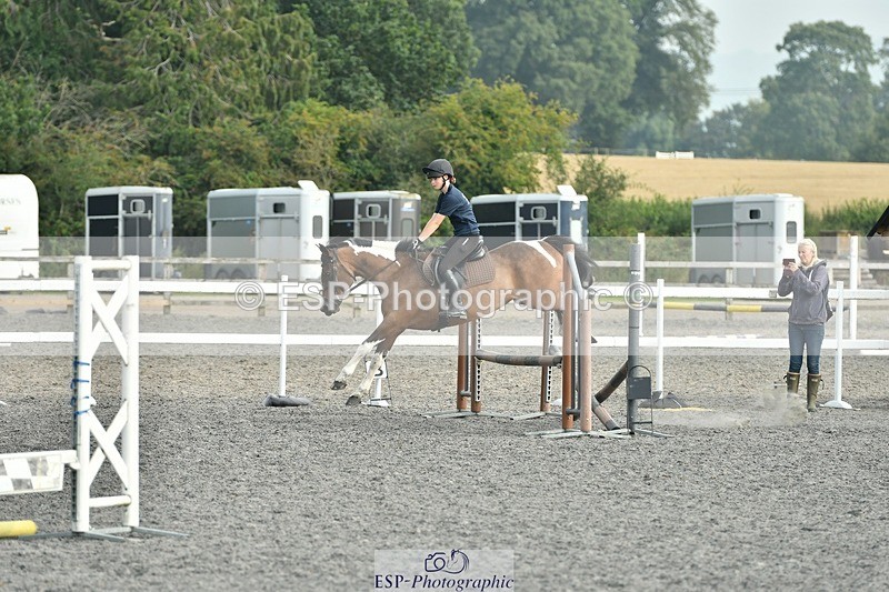 230817-093106-00187 - Theo's 1st Group - Arena