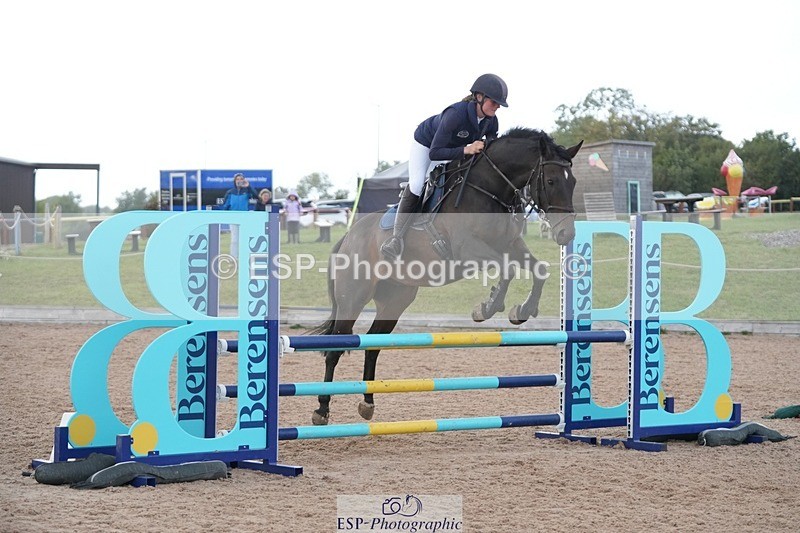 250902-175940-00677 - 90cm