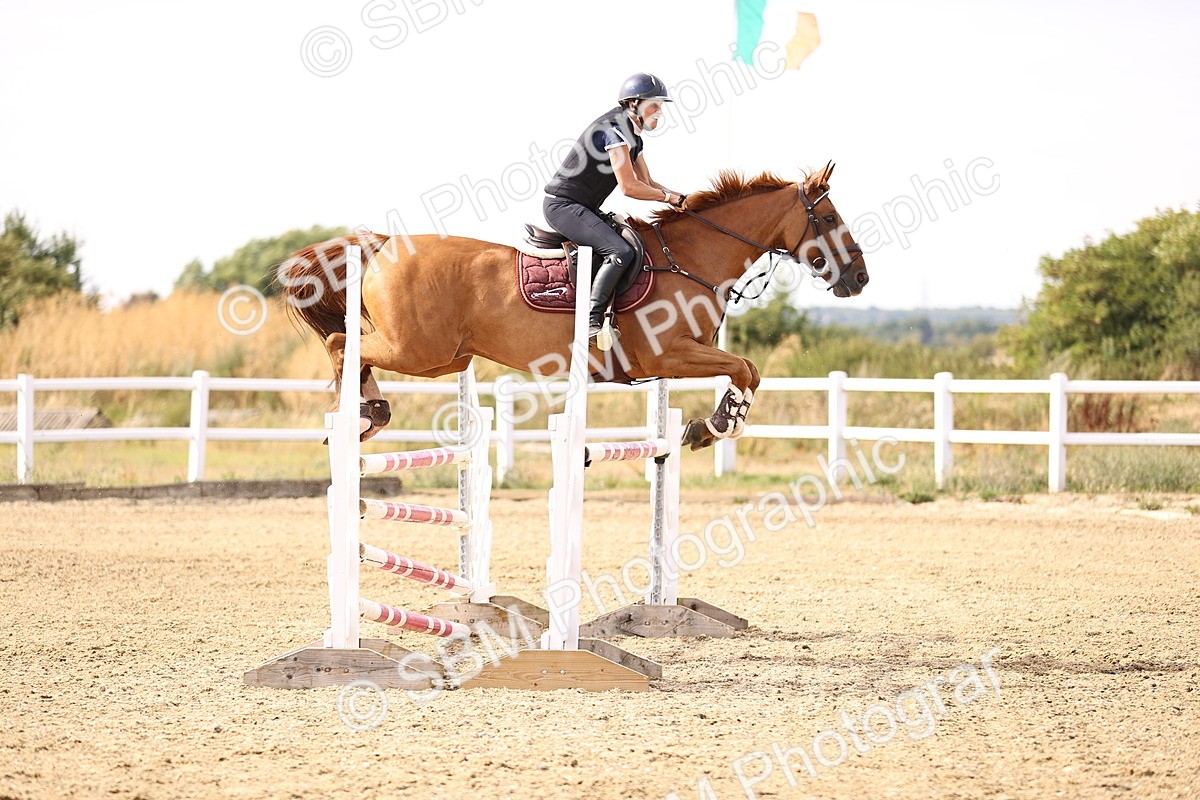 SBM_001667 - Class 6 - Senior Newcomers 1.10m