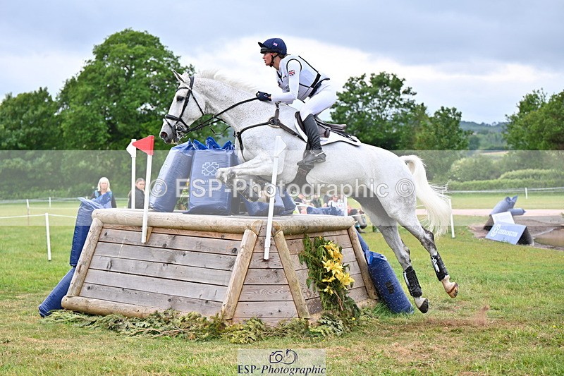 250524A-105001-09430 - A-066-Jemima.Howden-MONBEG.WHISPER