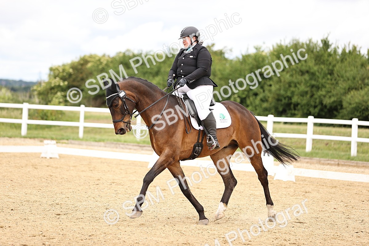 SBM_002890 - Class 2 - Novice 4 - 12.00-13.10