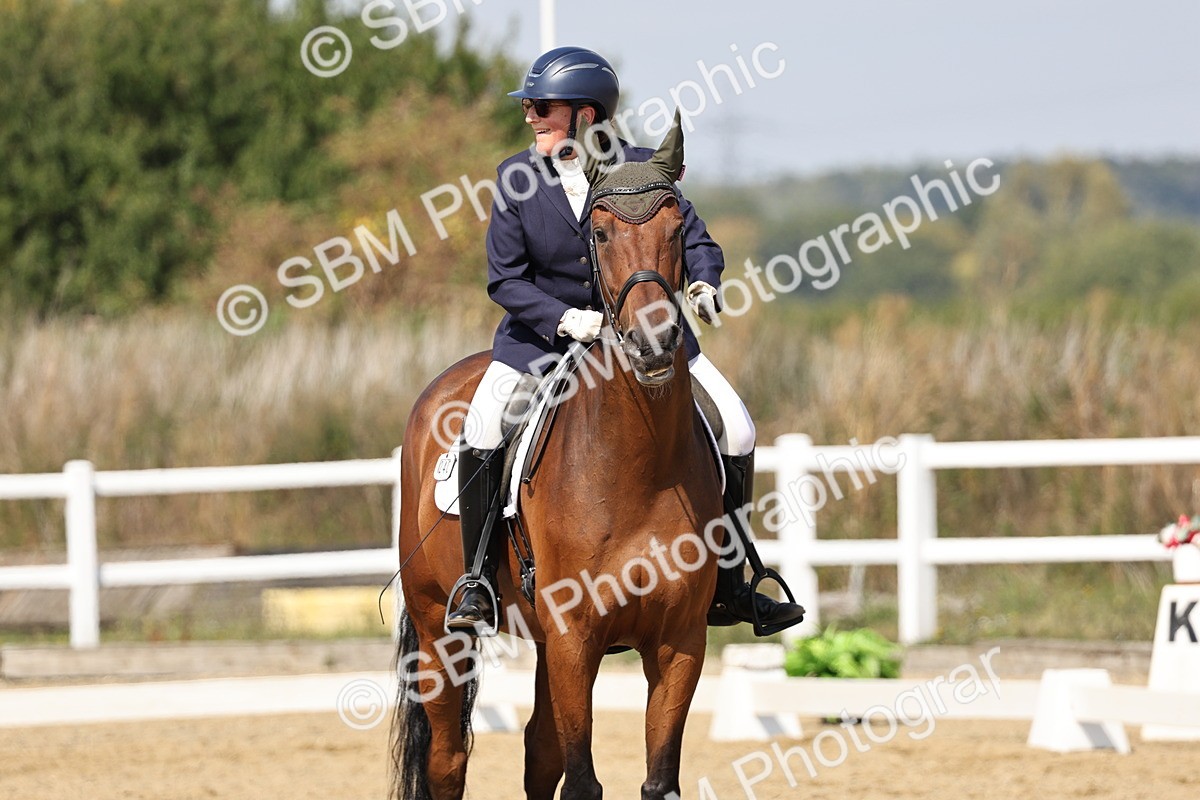 SBM_018601 - Class 16 - Novice 5 - 12.08-13.11