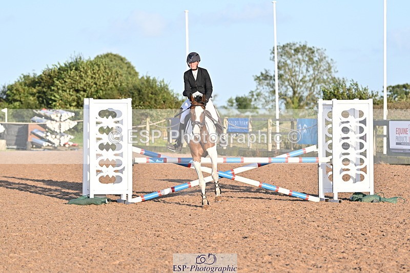 240820A-191641-01288 - Cls 7a 7b & 8 90cm