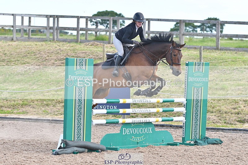 240609A-112851-04584 - Cls 17 Snr 1.05m Open