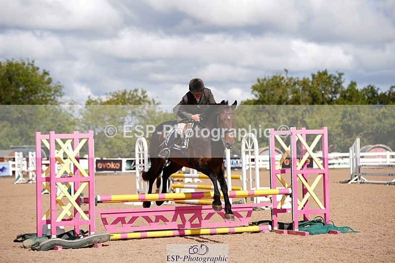 250921-110832-02581 - Cls 21+22 Club and Schools 70cm