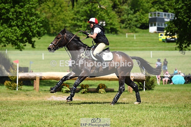 230527-142438-09778 - 326-GULLITH-Emily_Lochore-XC