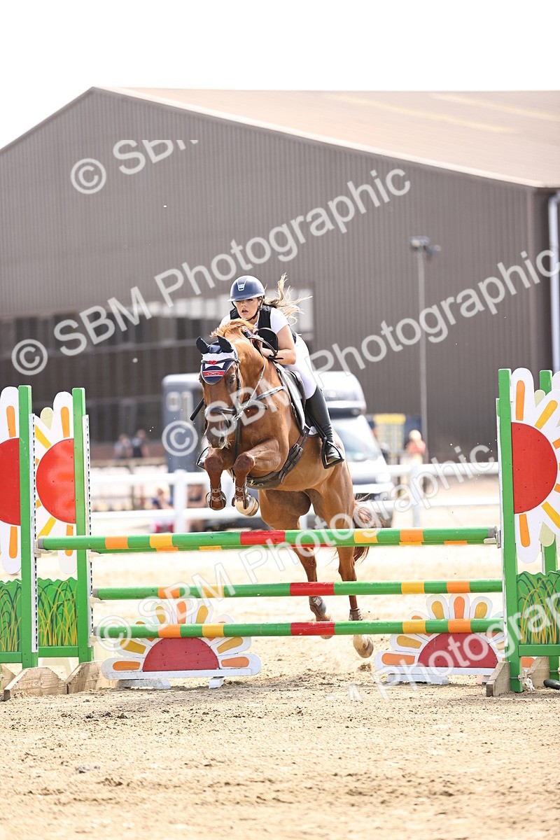 SBM_008151 - Class 10 - Senior 1.05m Open