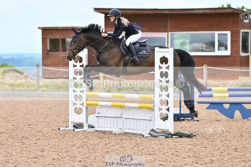 240608A-092905-01985 - Cls 1 Snr British Novice and 90cm Open