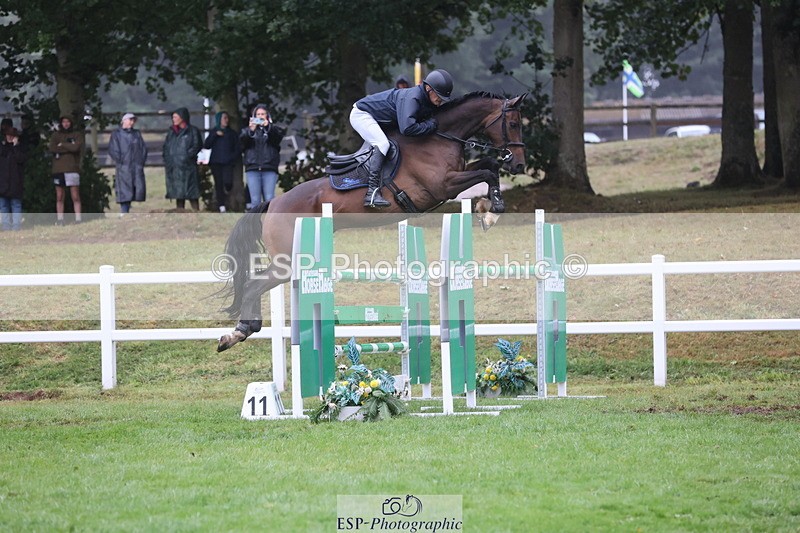 250830A-163741-07569 - Cls 17 Snr Foxhunter