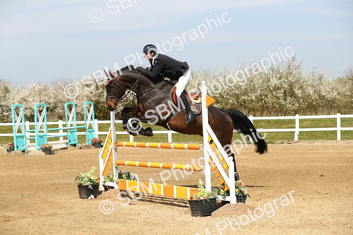 SBM_002569 - Class 10 - Senior Newcomers - 1.10m