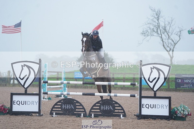 241006A-143540-07932 - Cls 21 Snr Fox & 1.20 Open