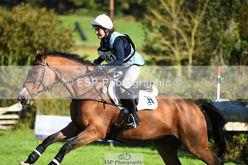 231022-111208-25762 - 241-HILDARE.HERMITAGE-Danielle.Mccormack-XC