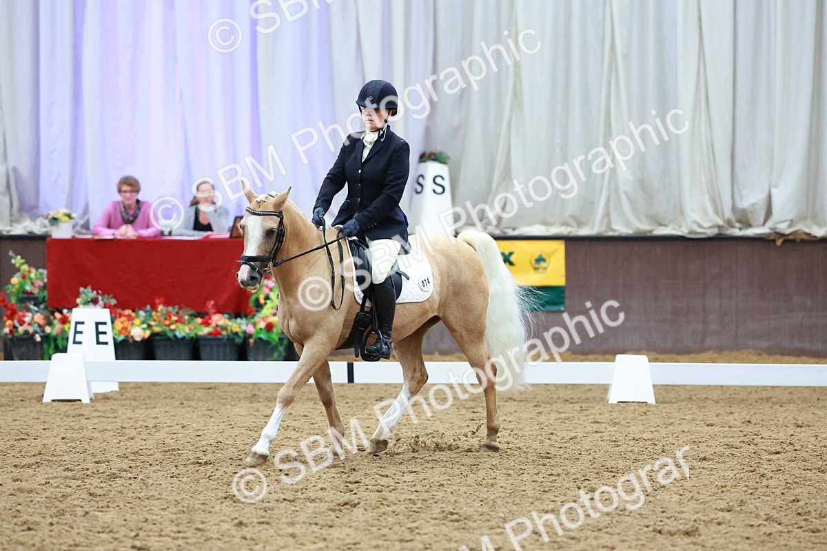 SBM_004286 - Class 12 - E2 Championship - 14.50-15.53