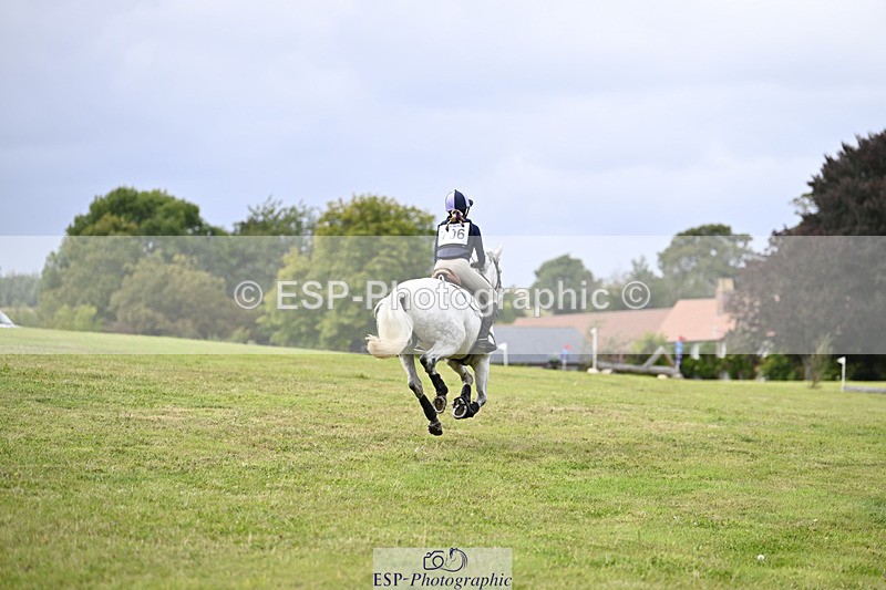 240825X-142000-34796 - 80cm XC 14.30 to 15.30