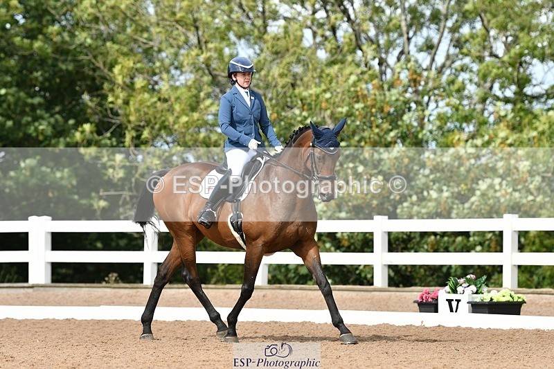 250906-124209-02772 - 087-Lauren.LanikSew.N.Sew