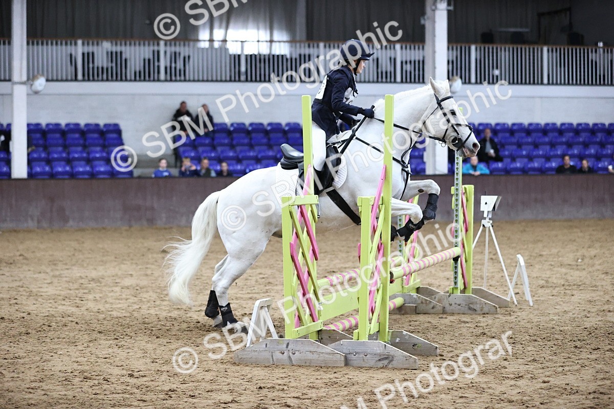 SBM_001750 - Class 5 - Henlow Veterinary Hospital 70cm