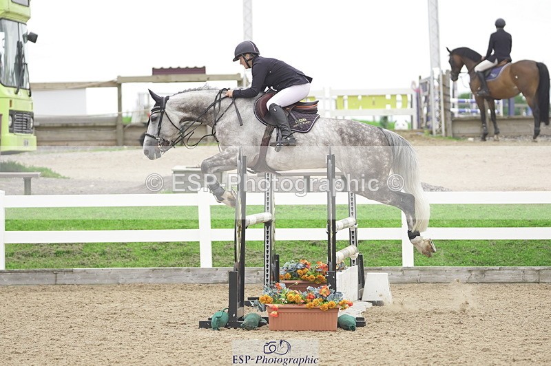 230810A-133814-02474 - Cls 4 1.05m Amateur Quali